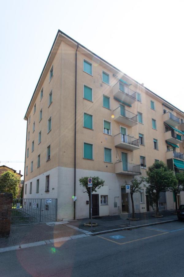 Апартаменты 15 - Tourist House Bologna Primaticcio - Self Check-In Экстерьер фото