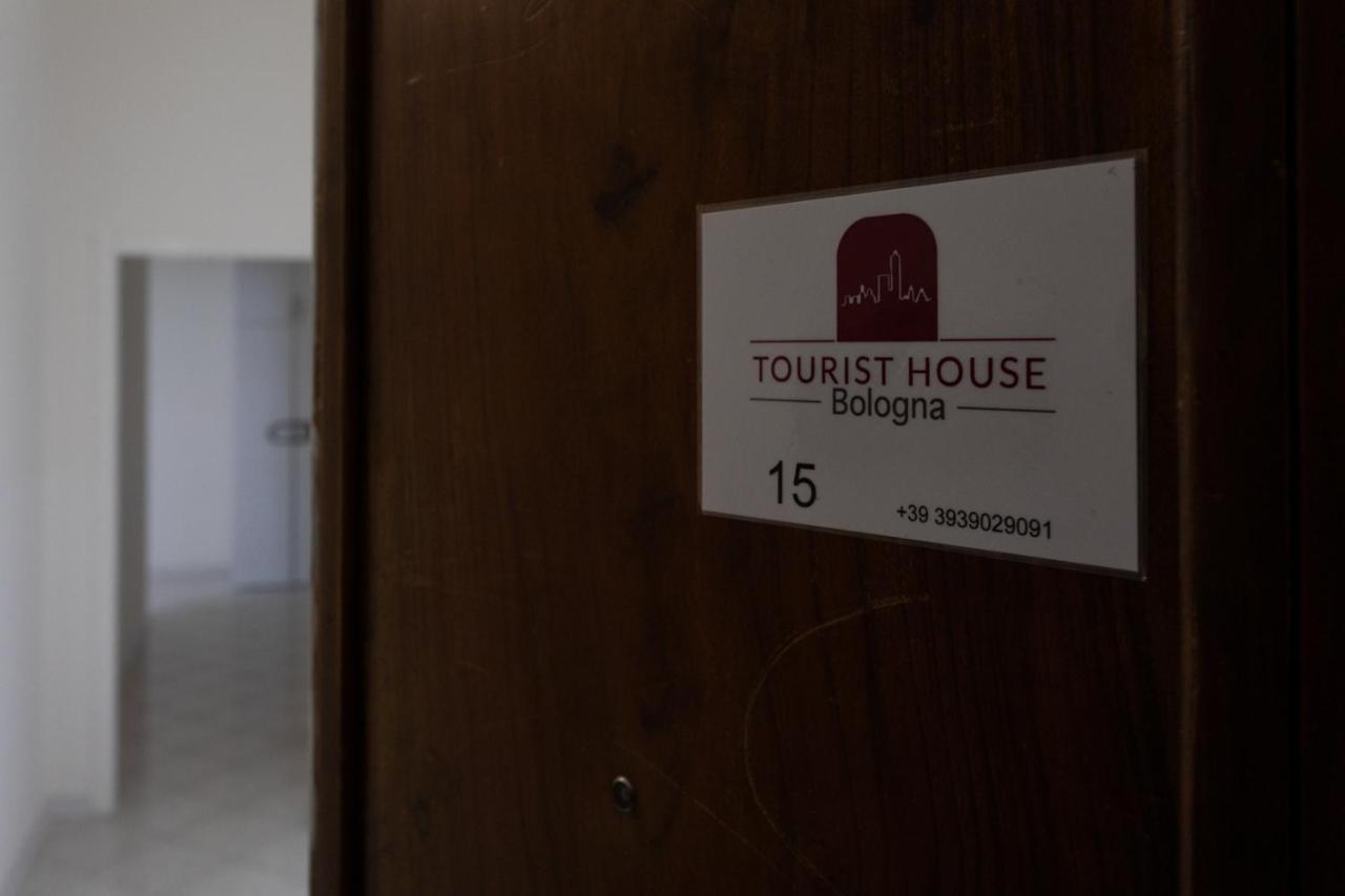 Апартаменты 15 - Tourist House Bologna Primaticcio - Self Check-In Экстерьер фото