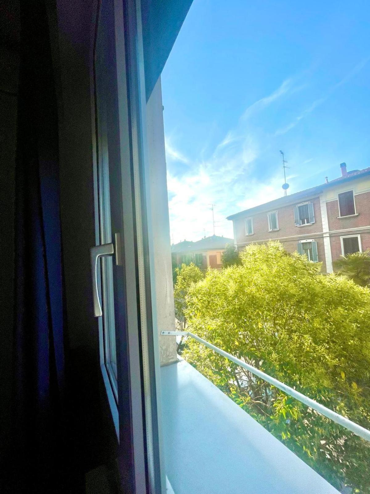 Апартаменты 15 - Tourist House Bologna Primaticcio - Self Check-In Экстерьер фото