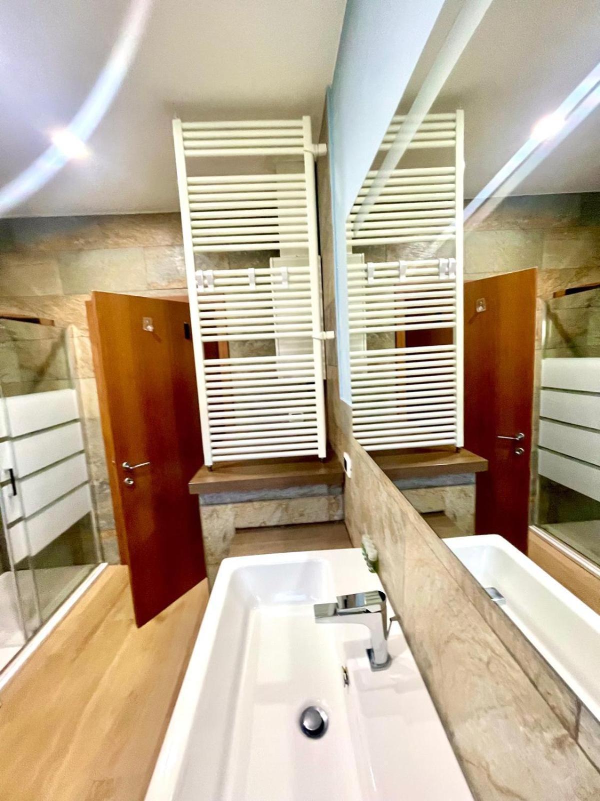 Апартаменты 15 - Tourist House Bologna Primaticcio - Self Check-In Экстерьер фото